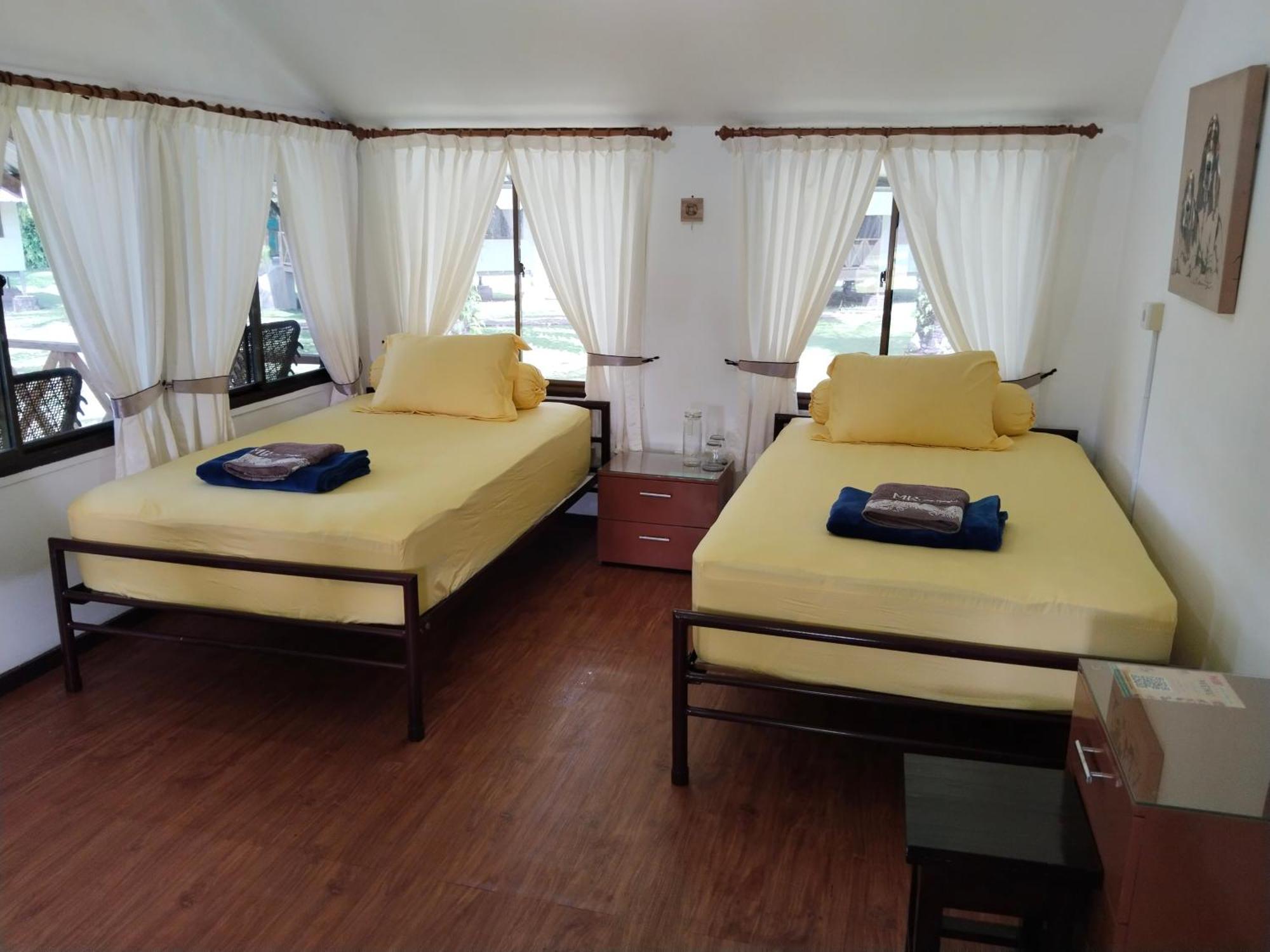Mb Camp Singkil Hotel Gosongtelaga ภายนอก รูปภาพ