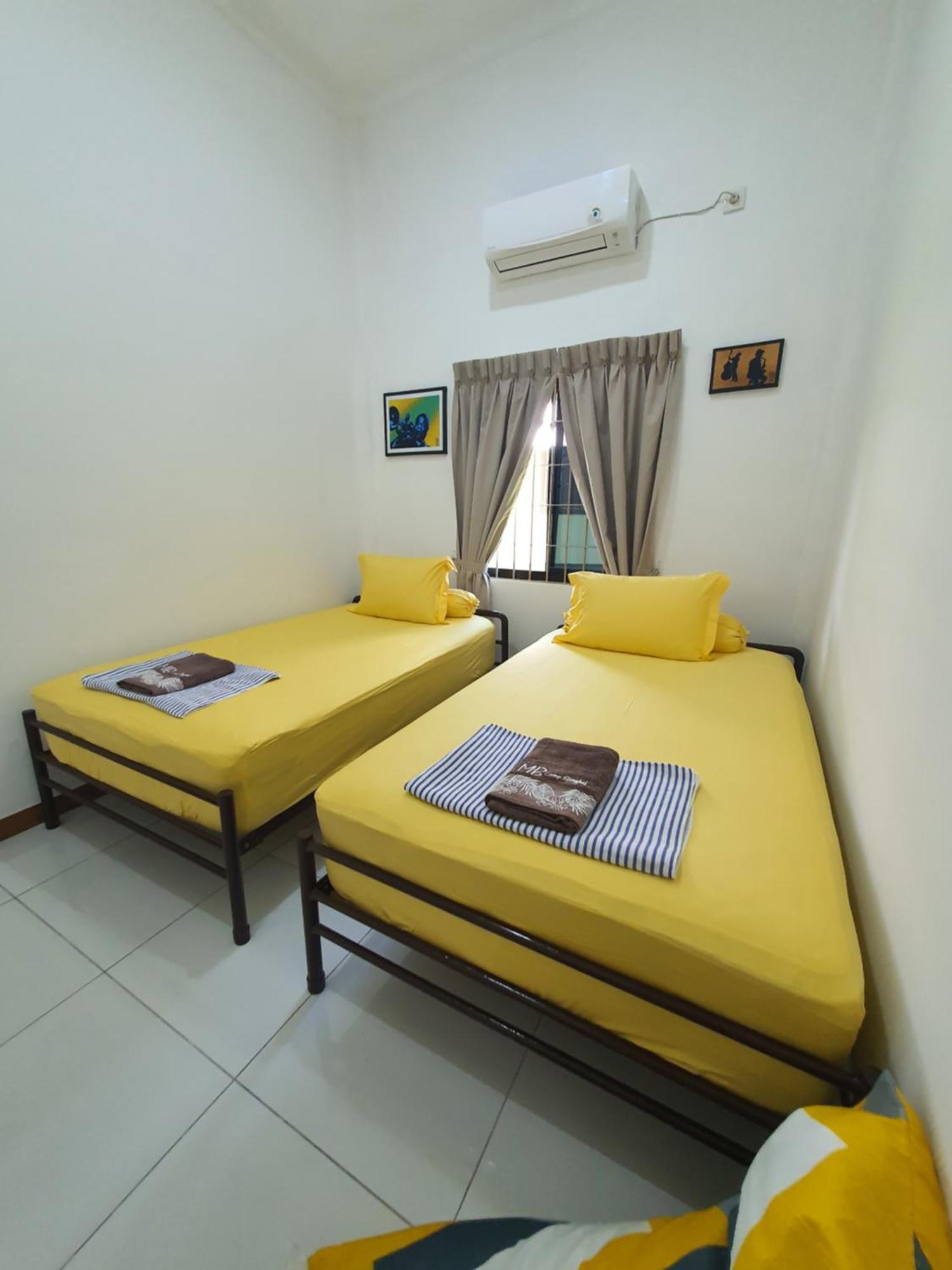 Mb Camp Singkil Hotel Gosongtelaga ภายนอก รูปภาพ