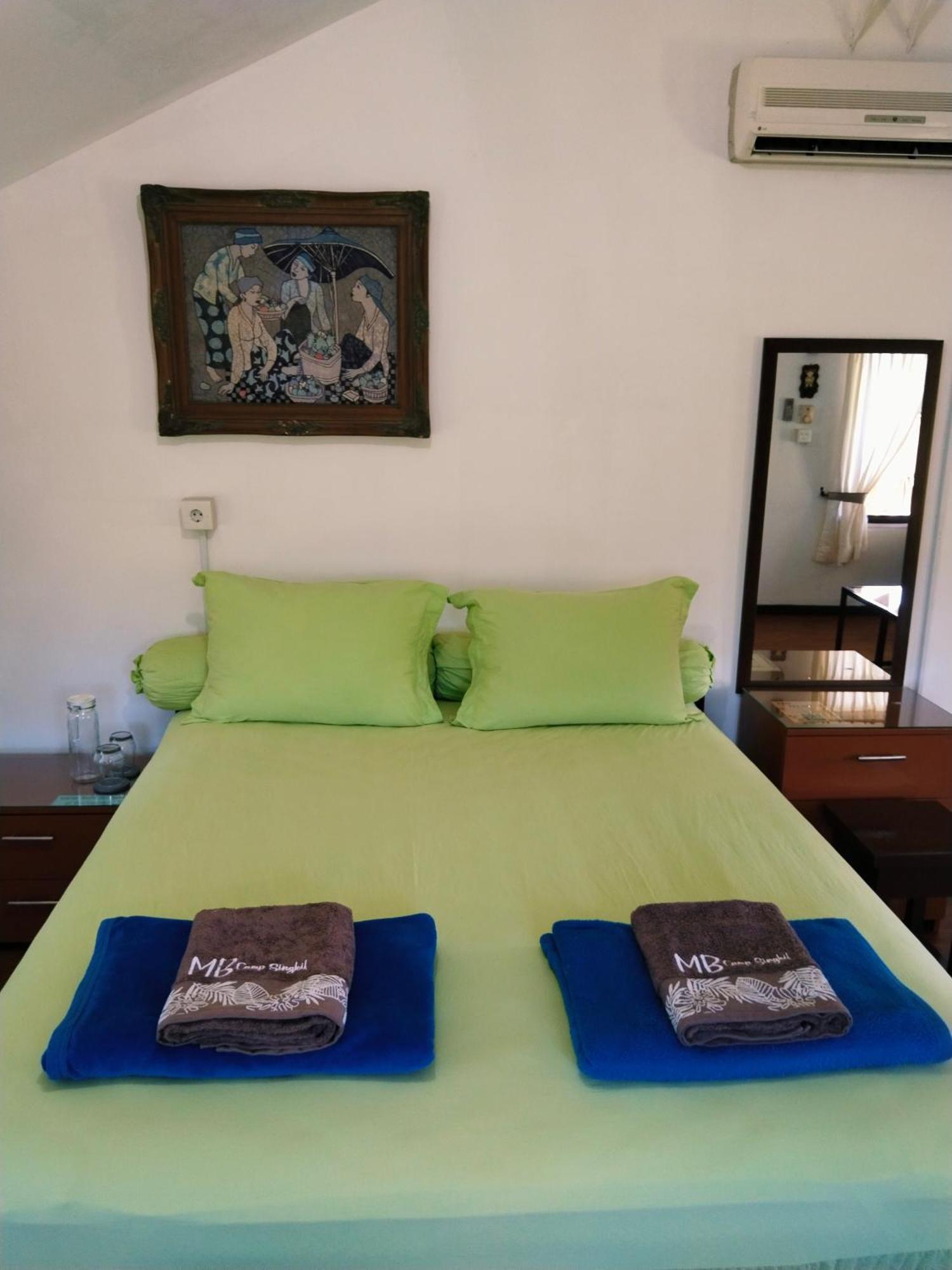 Mb Camp Singkil Hotel Gosongtelaga ภายนอก รูปภาพ